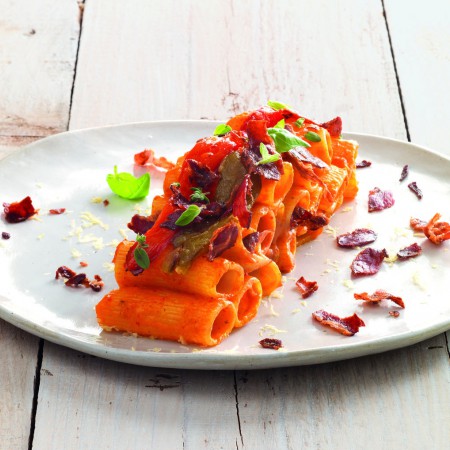 Rigatoni With Bell Pepper Sauce