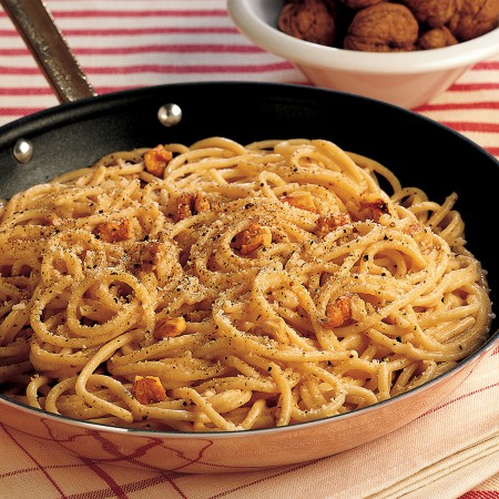 Thick Spaghetti with Pecorino, Pepper and Walnuts