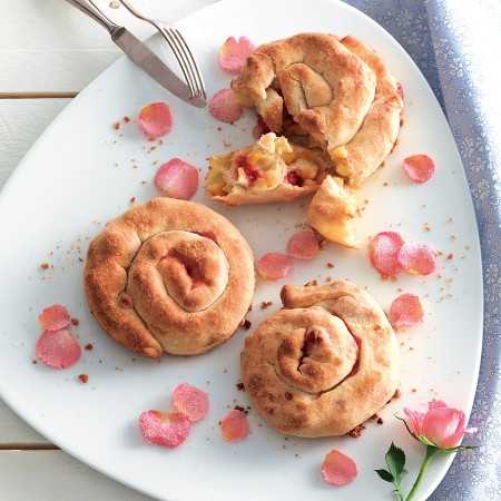 Apricot Strudel Pinwheels