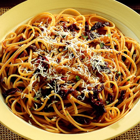 Trenette Pasta with Sun-Dried Tomatoes
