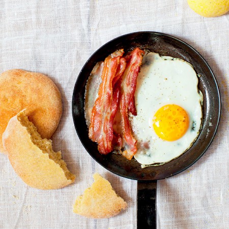 Cornmeal Biscuits with Eggs and Bacon