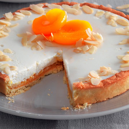 Apricot Cream Pie With Almonds