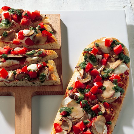 Pizza with Stracchino, Porcini Mushrooms and Pesto