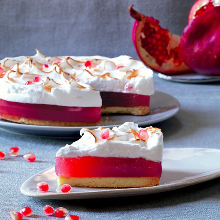 Shortcrust Pastry with Pomegranate Jelly and Browned Meringue