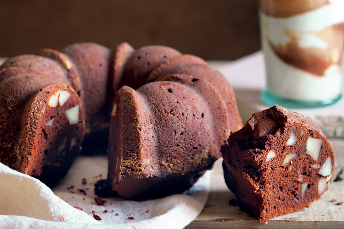 Chocolate Walnut Cake – Chocolada Bakery