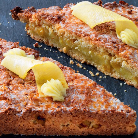 Pineapple and Custard Sbrisolona