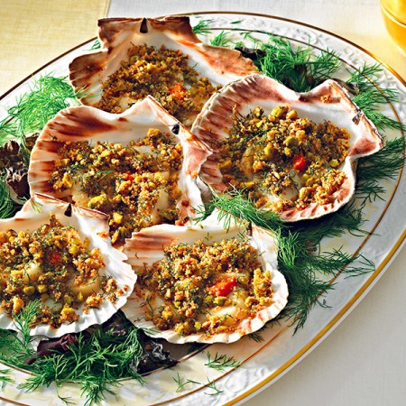 Scallops with Wild Fennel and Pistachios