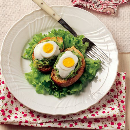 Bruschetta With Zucchini and Goat Cheese Mousse