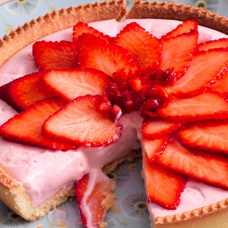 Strawberry Yogurt Pie