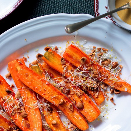 Carrots with Hazelnuts and Pistachio Sauce