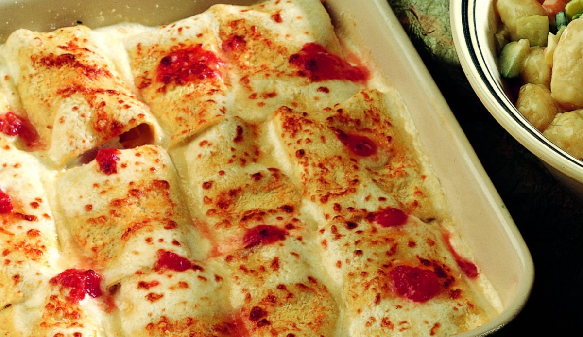 Chicken and Spinach Cannelloni image