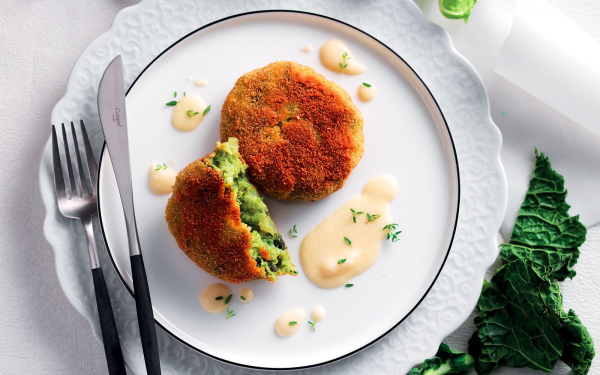 Veggie Medallions With Cheese Sauce-image