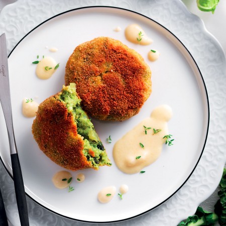 Veggie Medallions With Cheese Sauce