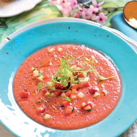 Tomato and Strawberry Soup with Mixed Fruits and Vegetables