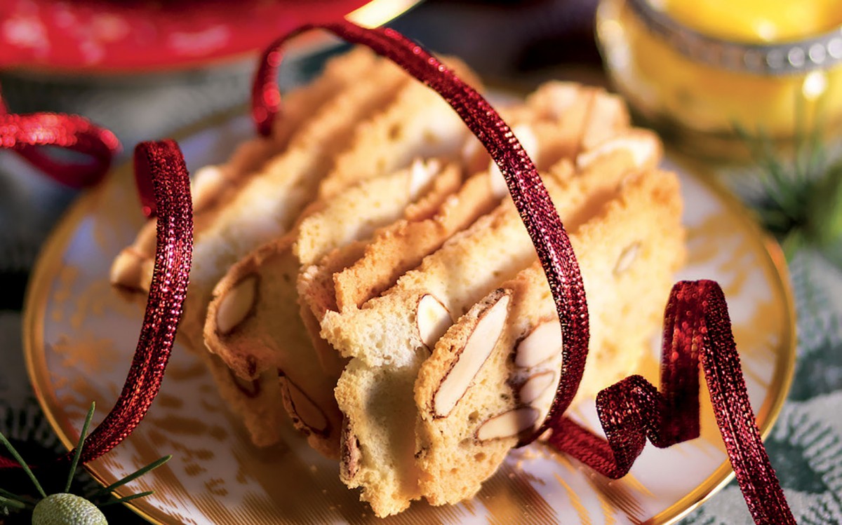 Biscuits with Mandarin Cream-image