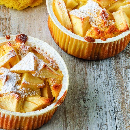 Mini Apple Cakes
