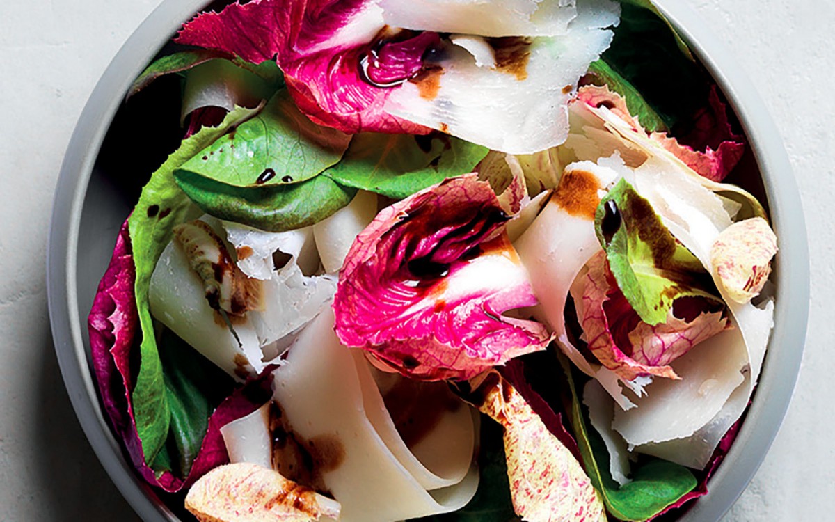 Radicchio and Raspadura Cheese Salad Recipe - La Cucina Italiana