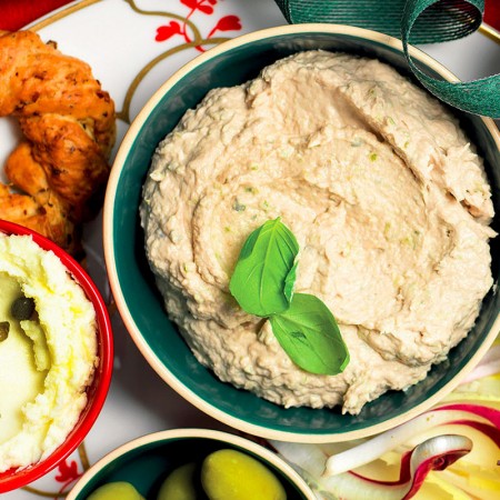 Sauce with Tuna, Capers and Olives