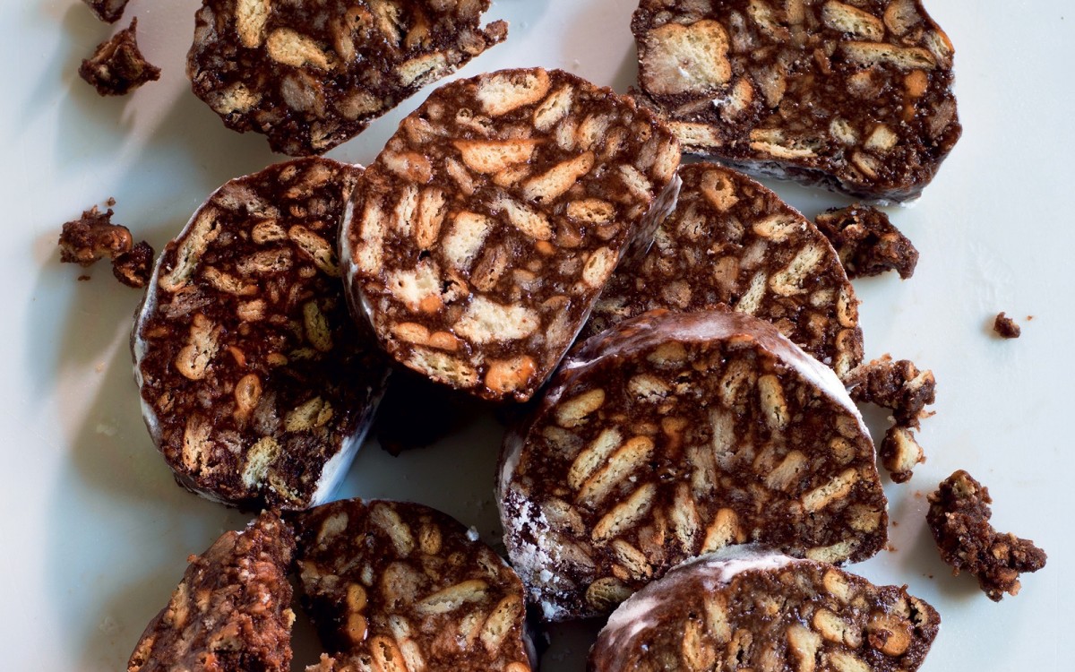 Chocolate Salami: A Simple and Quick Dessert Recipe-image