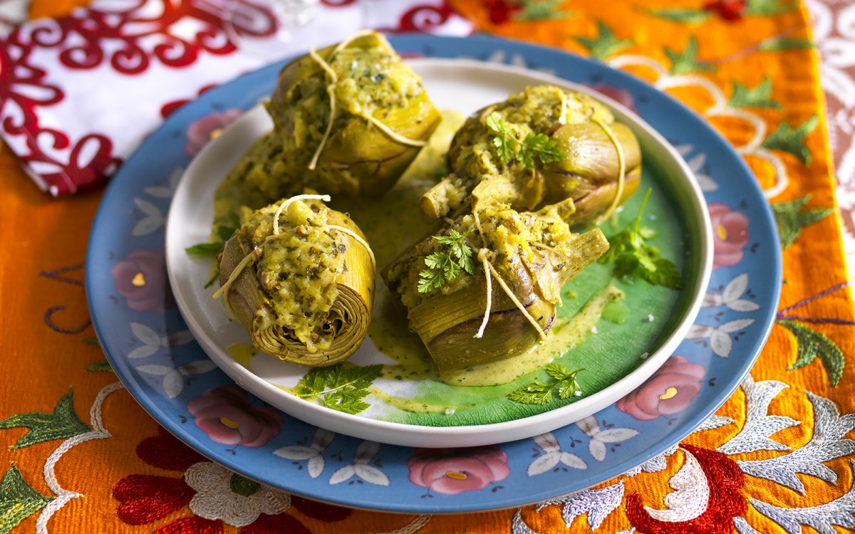 Artichokes stuffed with seasoned breadcrumbs-image