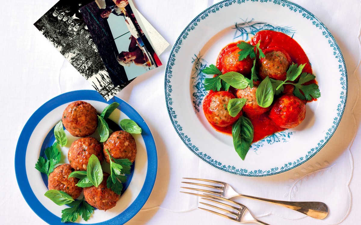 Fried meatballs and meatballs in tomato sauce-image