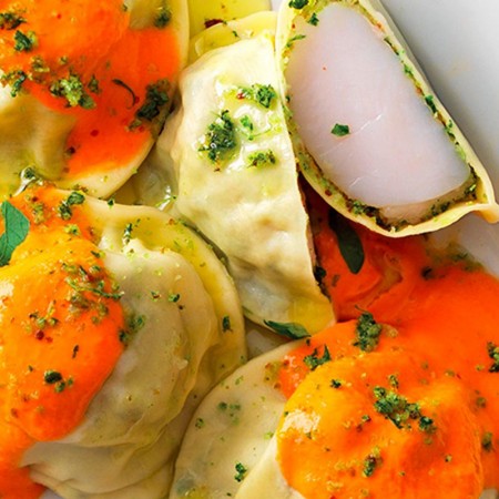 Scallop Ravioli With Tomato Sauce
